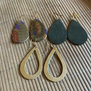 Set of 3 leather teardrop Earrings